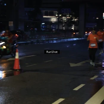 Runner Photo 7893880
