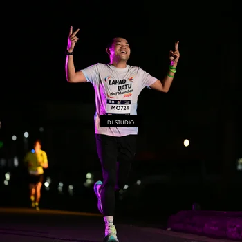 Runner Photo 7893887