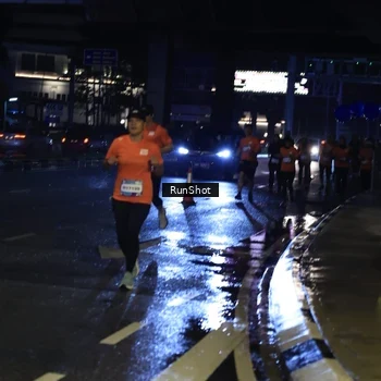 Runner Photo 7893891
