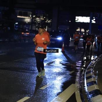 Runner Photo 7893899