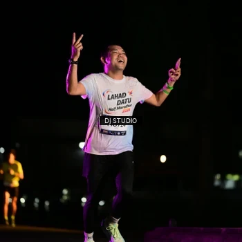 Runner Photo 7893903
