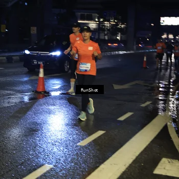 Runner Photo 7893908