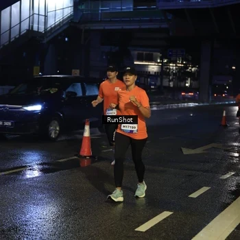 Runner Photo 7893909