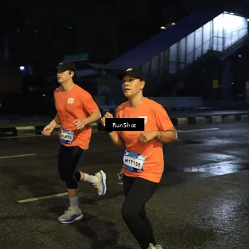 Runner Photo 7893935