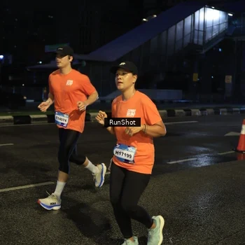 Runner Photo 7893936