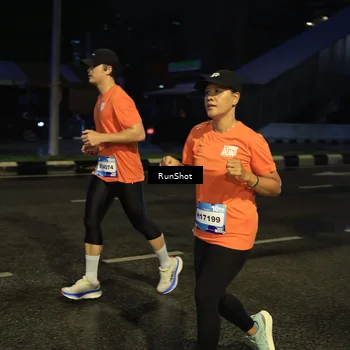 Runner Photo 7893939