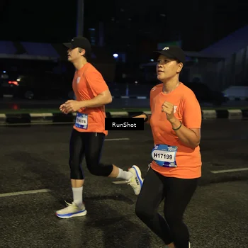 Runner Photo 7893942