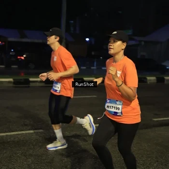 Runner Photo 7893946