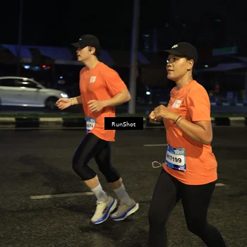Runner Photo 7893950