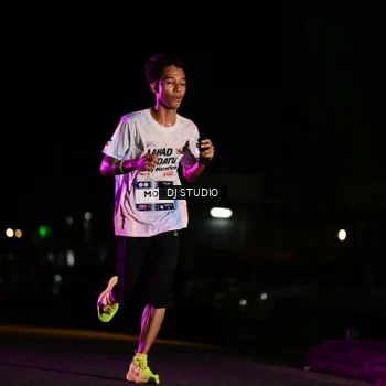 Runner Photo 7893959