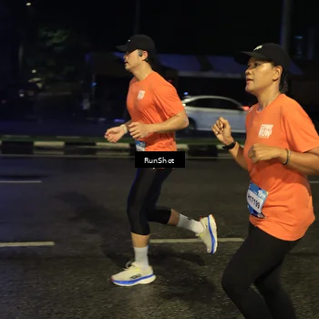 Runner Photo 7893960