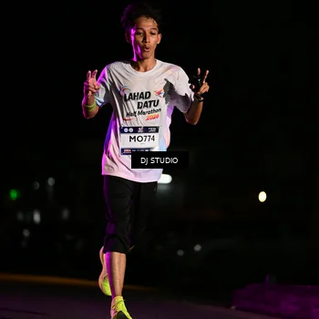 Runner Photo 7893962