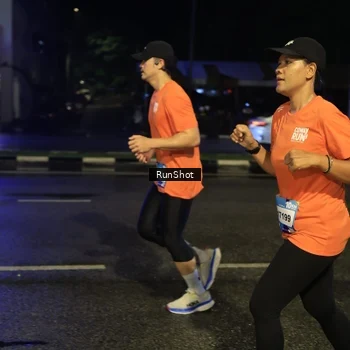 Runner Photo 7893963