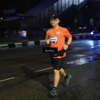 Runner Photo 7893980