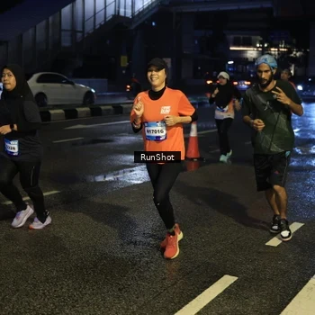 Runner Photo 7894028