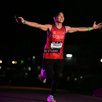 Runner Photo 7894036