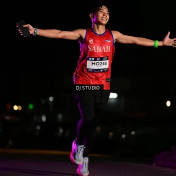 Runner Photo 7894039