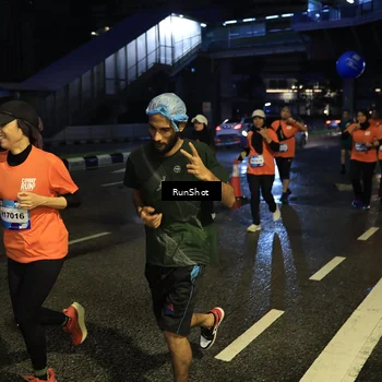 Runner Photo 7894045