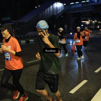 Runner Photo 7894048
