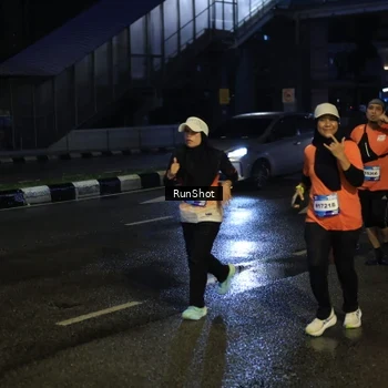 Runner Photo 7894058