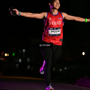 Runner Photo 7894066
