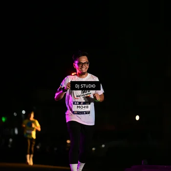 Runner Photo 7894072