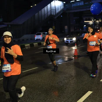 Runner Photo 7894084