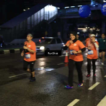 Runner Photo 7894090