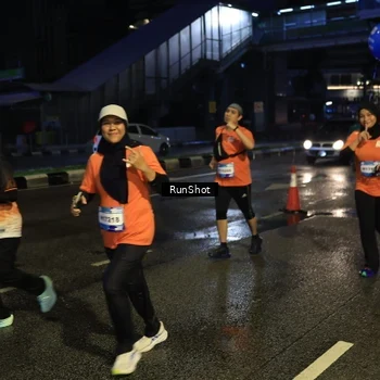 Runner Photo 7894094