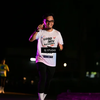 Runner Photo 7894095