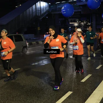 Runner Photo 7894100