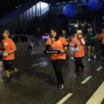 Runner Photo 7894101