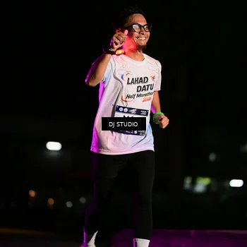Runner Photo 7894102
