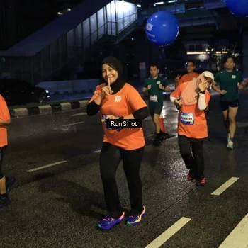 Runner Photo 7894107