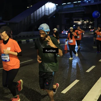 Runner Photo 7894108