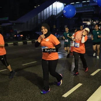 Runner Photo 7894115