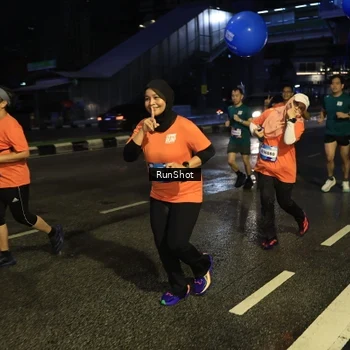 Runner Photo 7894116