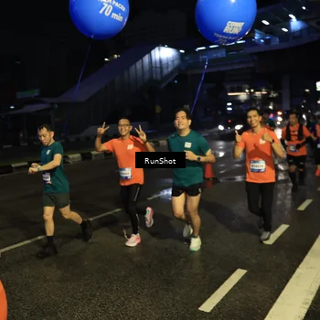 Runner Photo 7894151