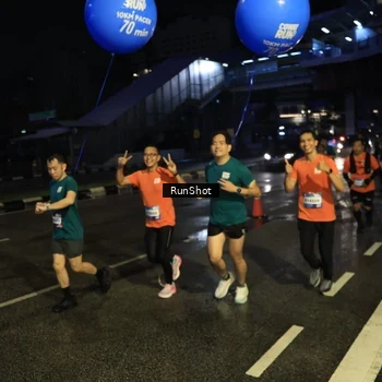 Runner Photo 7894154