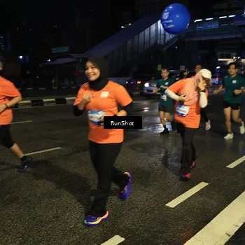 Runner Photo 7894156