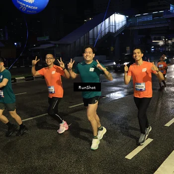 Runner Photo 7894173