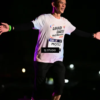 Runner Photo 7894194