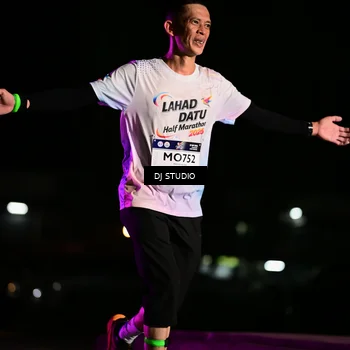 Runner Photo 7894196