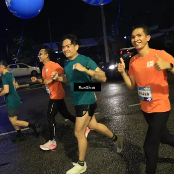 Runner Photo 7894197