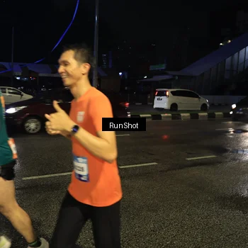 Runner Photo 7894198