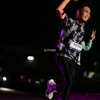 Runner Photo 7894219