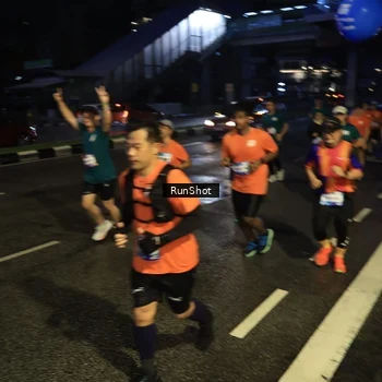 Runner Photo 7894221