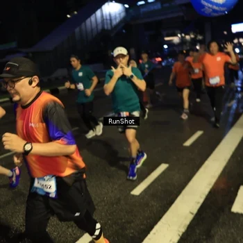 Runner Photo 7894250