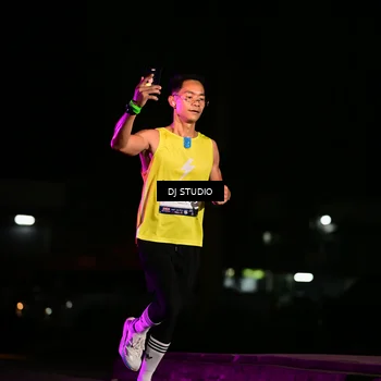 Runner Photo 7894253