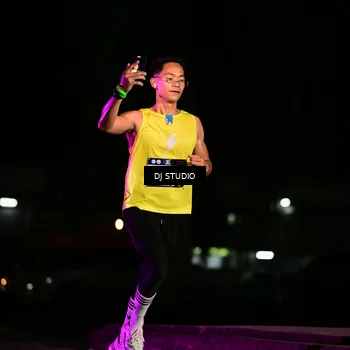 Runner Photo 7894254